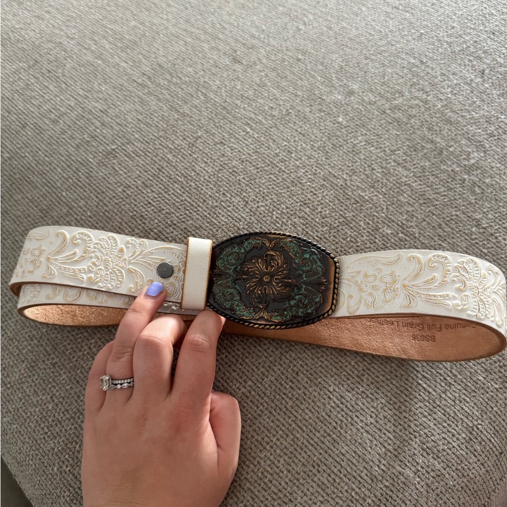 White Embossed Leather Belt with Ornate Buckle